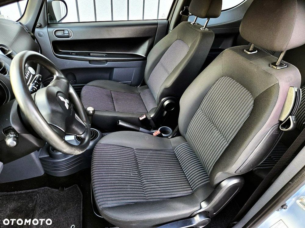 Mitsubishi Colt 1.1 - 7
