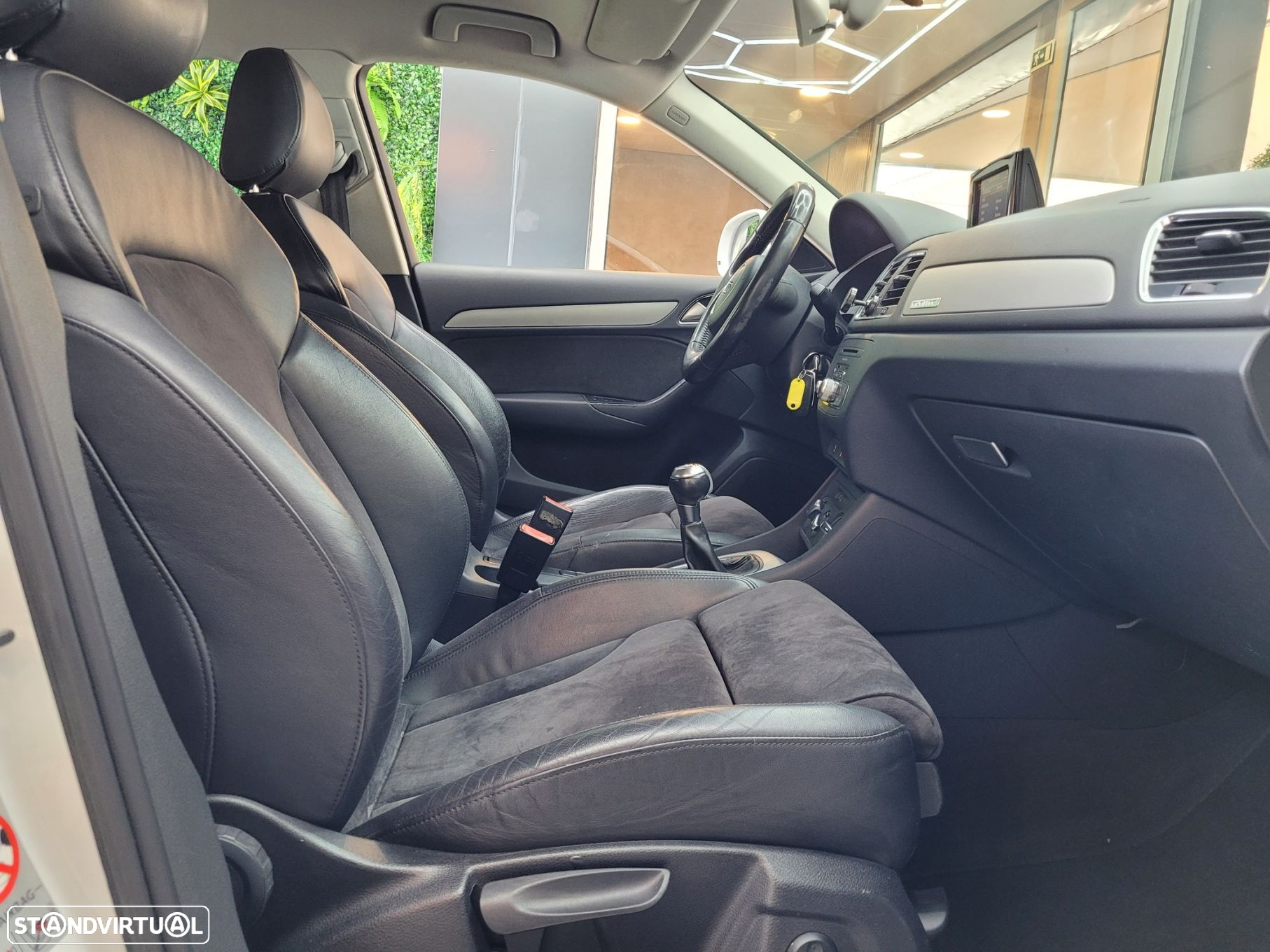 Audi Q3 2.0 TDI quattro S-tronic - 13
