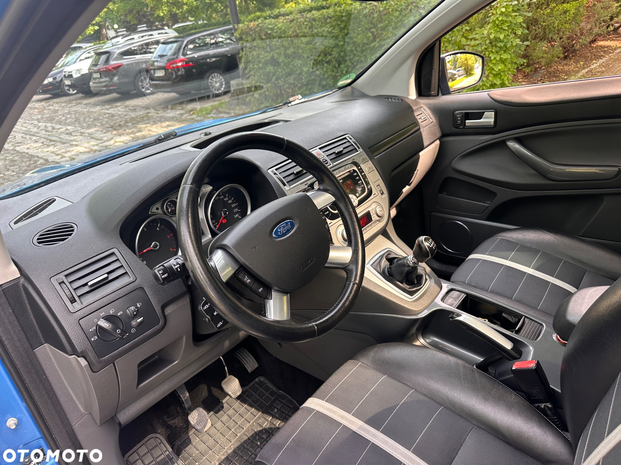Ford Kuga 2.0 TDCi 4x4 Titanium - 11