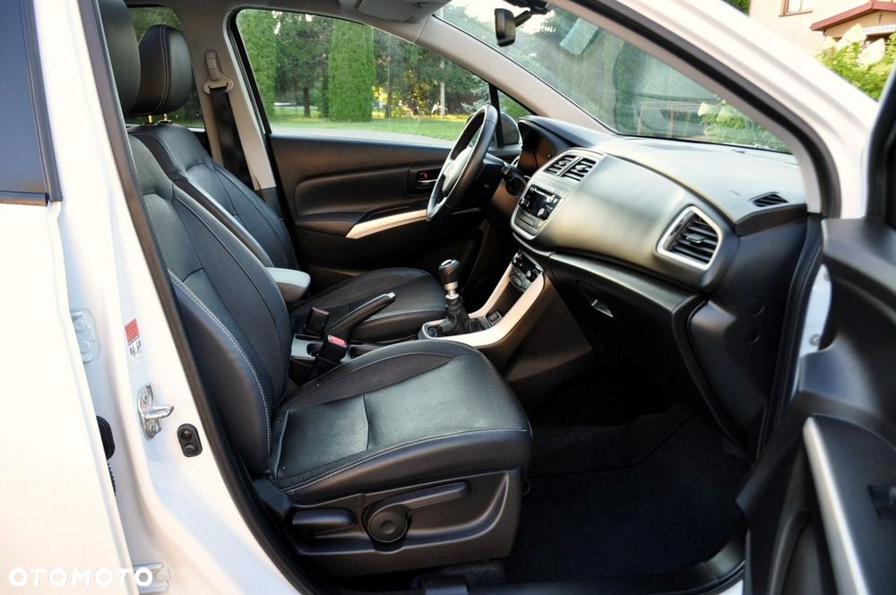 Suzuki SX4 S-Cross - 17