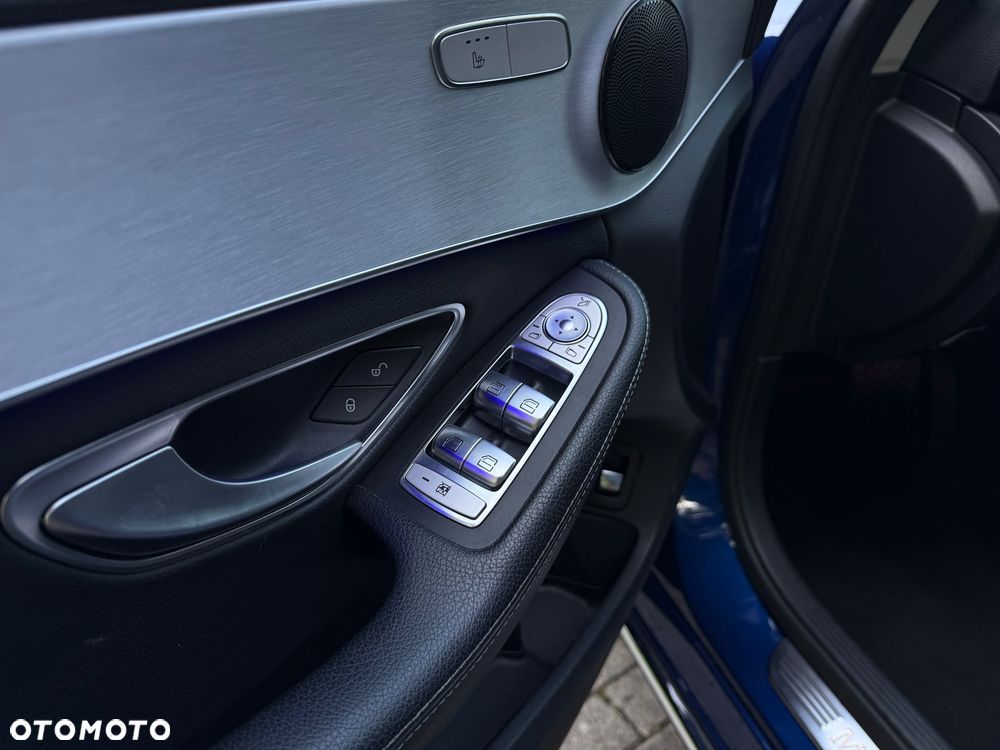 Mercedes-Benz Klasa C 220 d 9G-TRONIC - 25