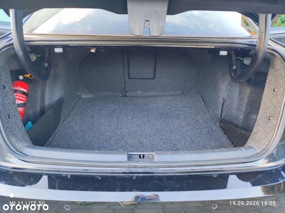 Volkswagen Jetta 2.0 TDI DPF BMT Highline - 16