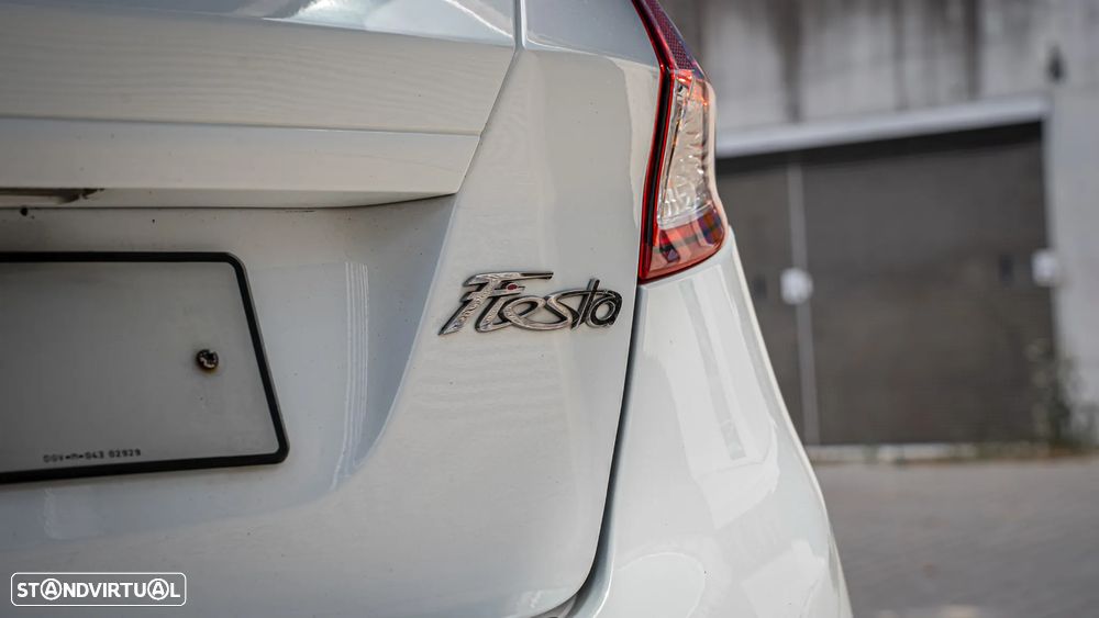Ford Fiesta 1.5 TDCi Active+ - 6