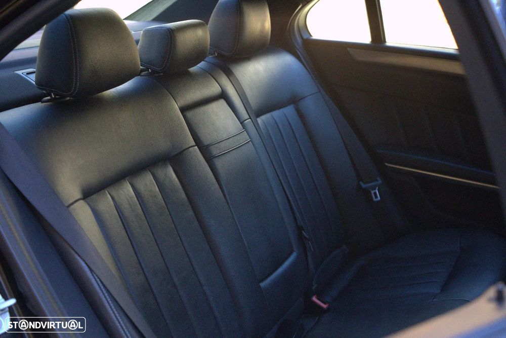 Mercedes-Benz E 220 BlueTEC BE Edition Auto. - 35