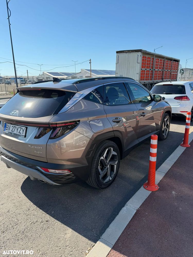 Hyundai Tucson PHEV 1.6 l 265 CP 4WD 6AT Luxury - 2
