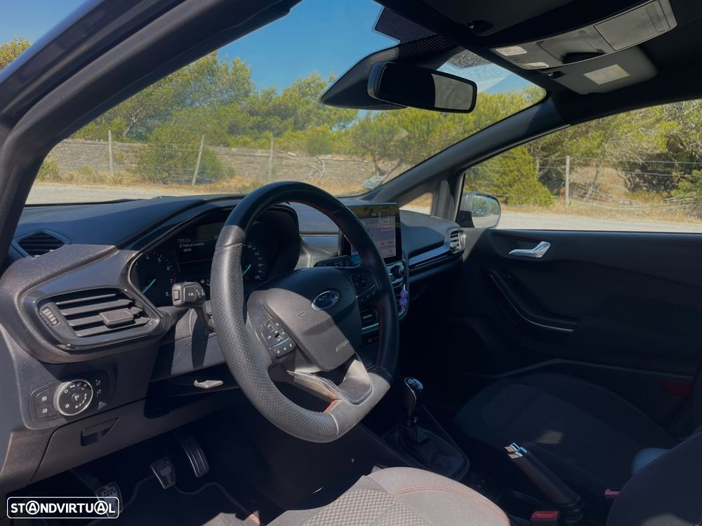 Ford Fiesta 1.0 EcoBoost ST-Line - 10