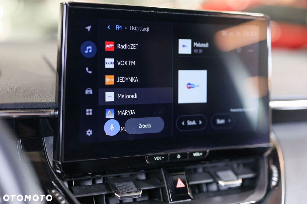 Toyota Corolla 1.8 Hybrid Comfort - 39