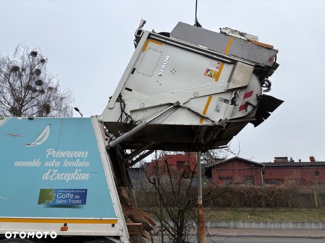 Renault D26 Wide śmieciarka Euro 6 - 8