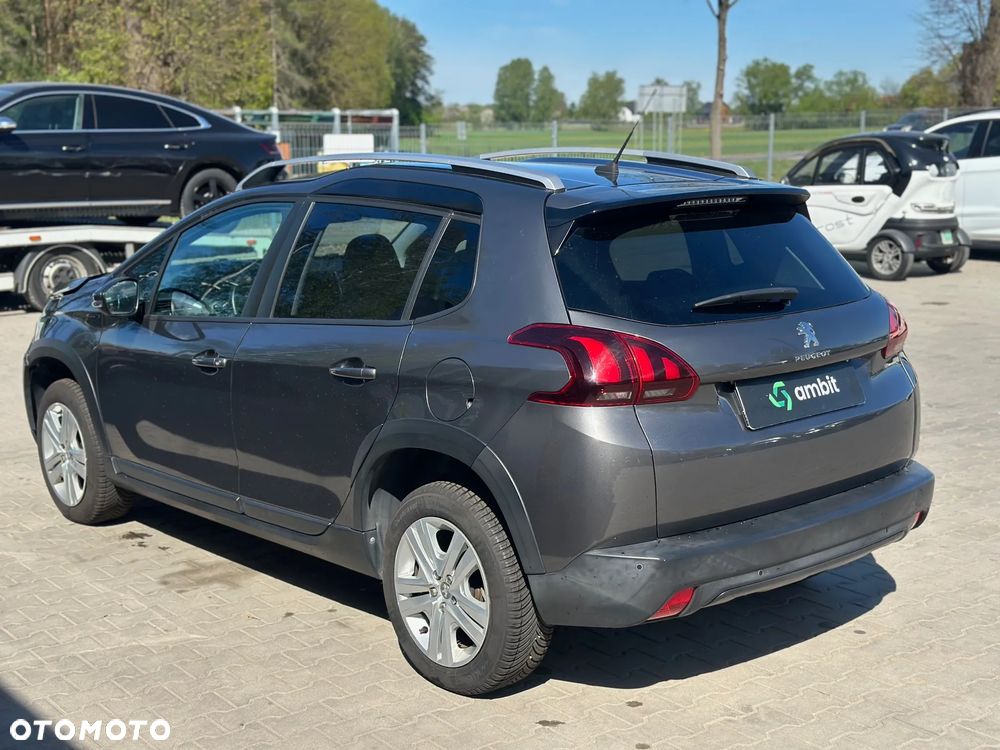 Peugeot 2008 - 4