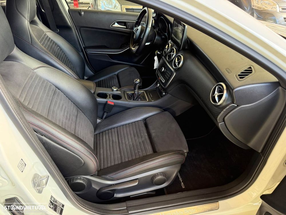 Mercedes-Benz A 160 CDI AMG Line - 14
