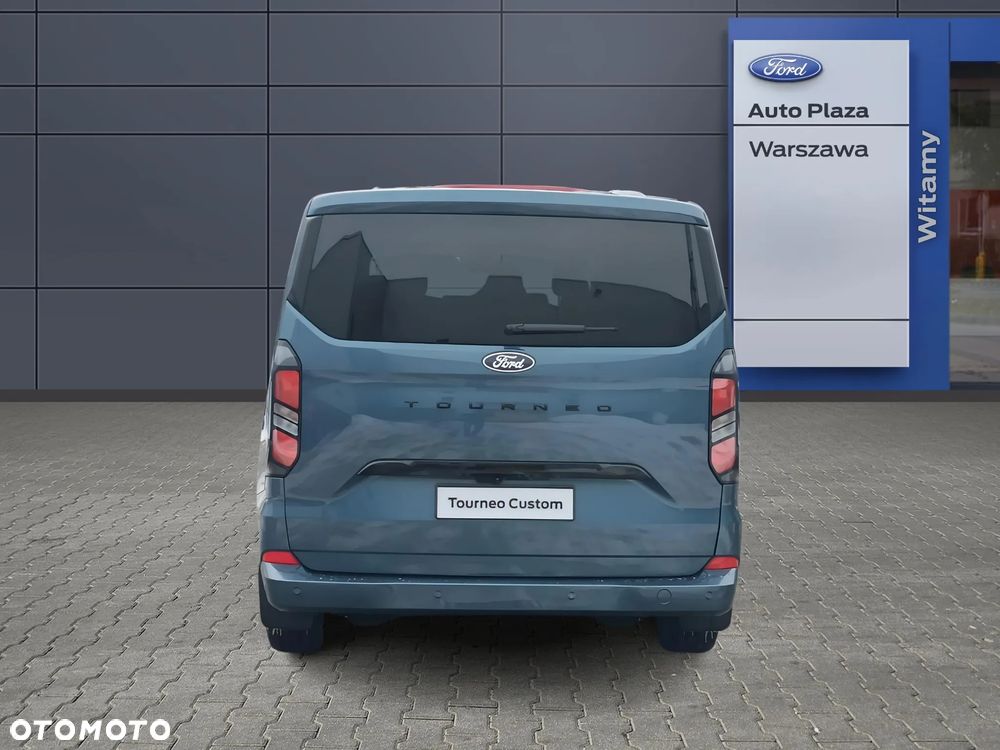 Ford Tourneo Custom 2.0 EcoBlue L2 Titanium - 4