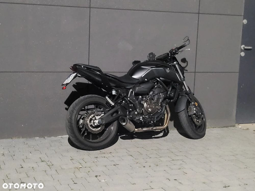 Yamaha MT - 2