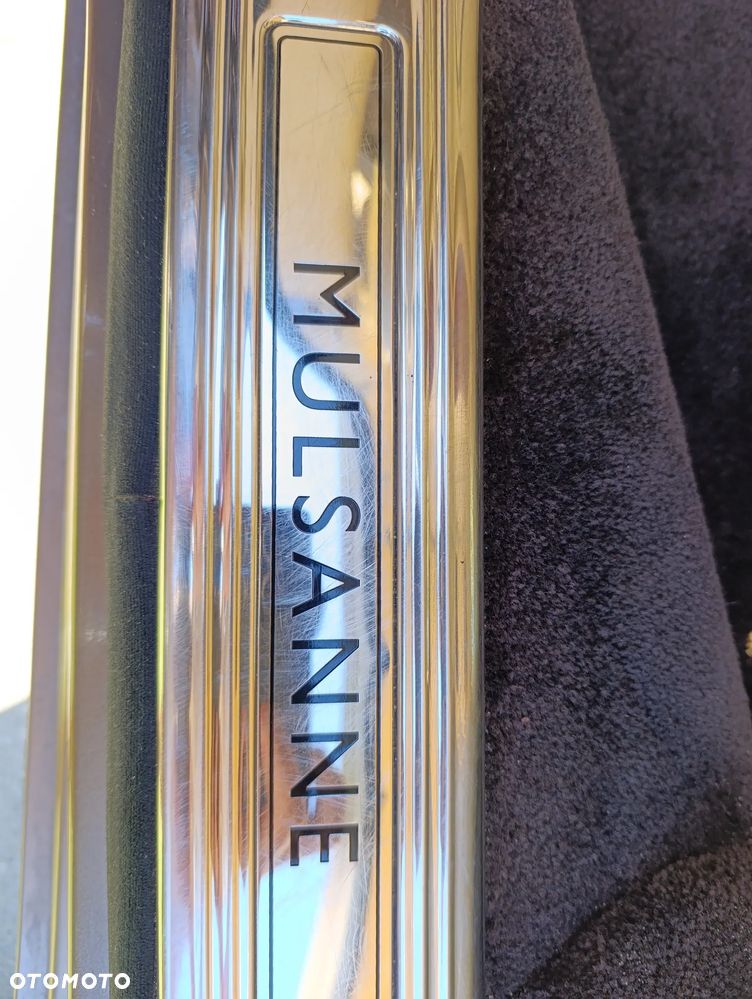 Bentley Mulsanne - 25