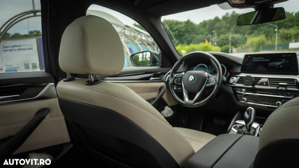 BMW Seria 5 520d Touring Aut. Luxury Line - 20