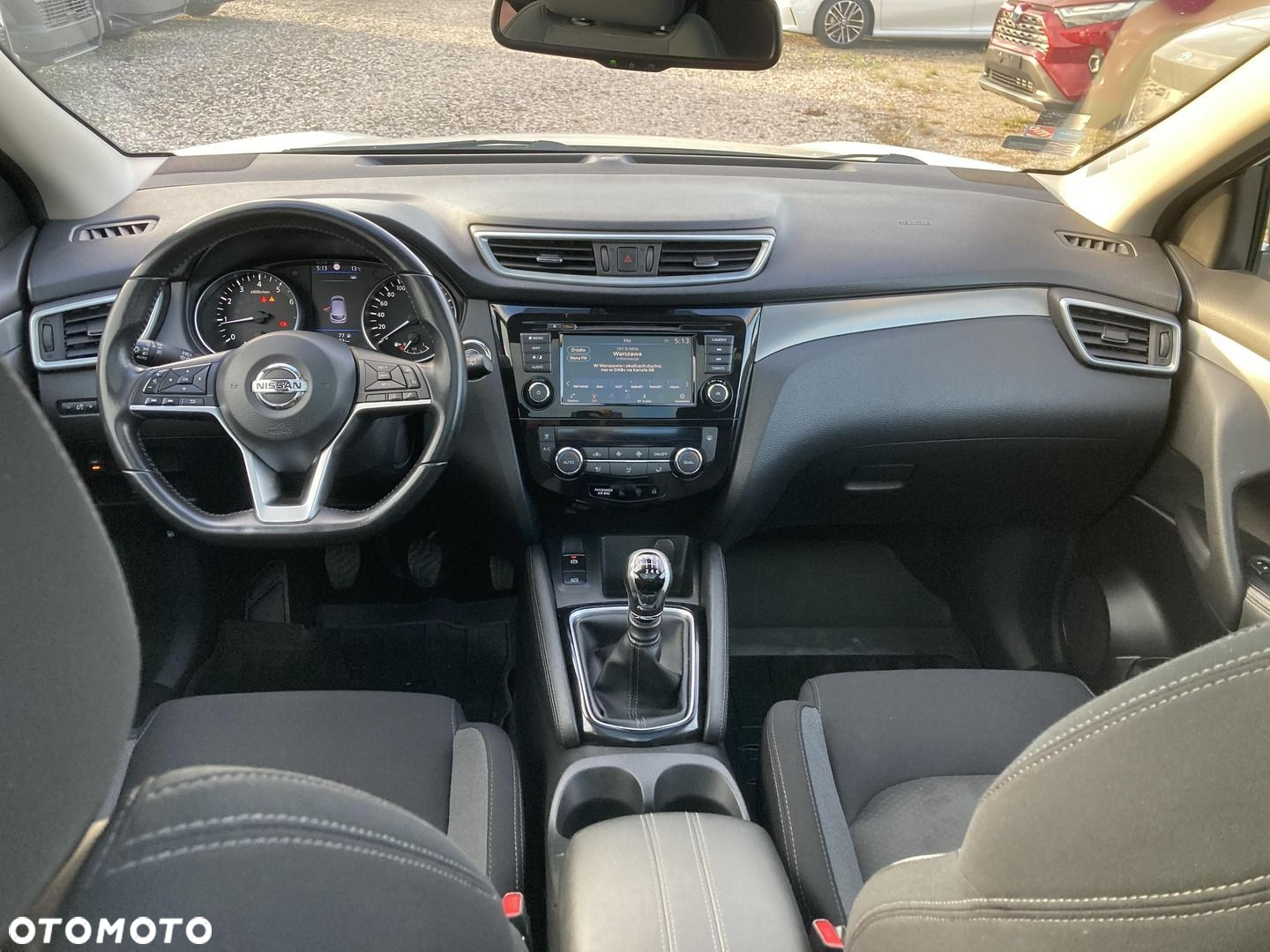 Nissan Qashqai 1.3 DIG-T N-Connecta - 24