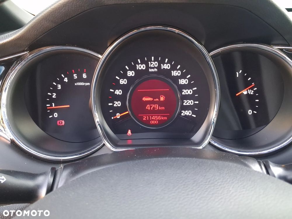 Kia Ceed 1.6 CRDi 136 ISG GT Line - 27