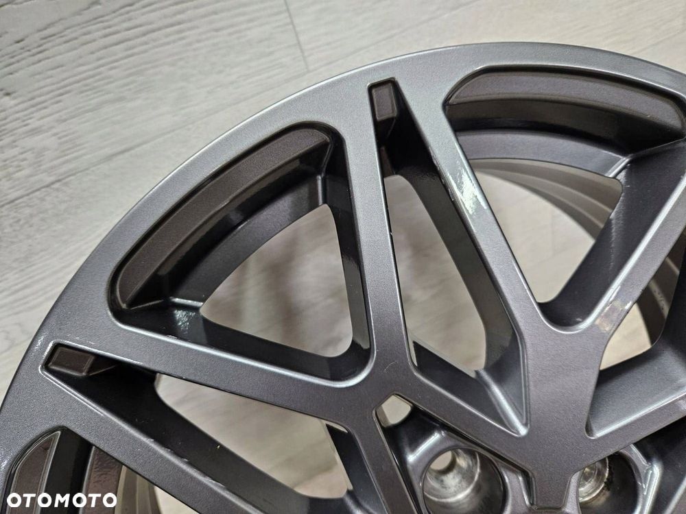 Felga Kia Stonic 6.5Jx17H2 Et49 4x100 - 10
