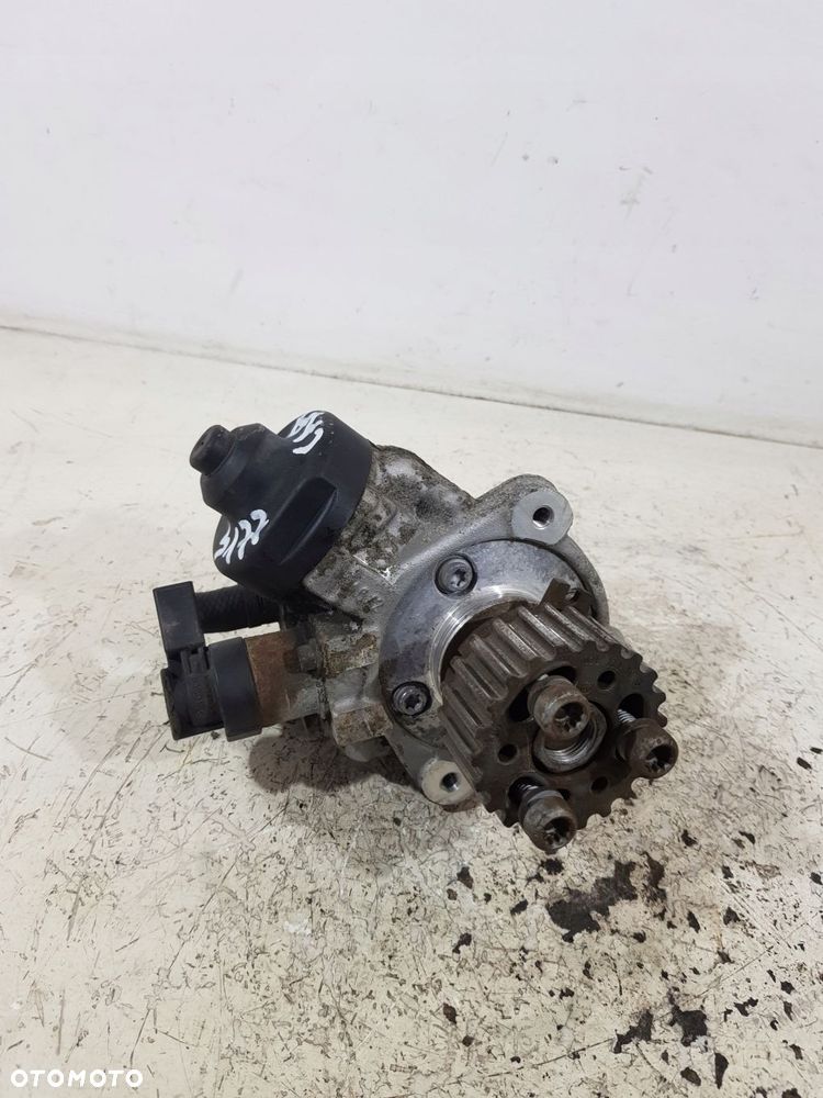 pompa wtryskowa 03l130755j 0445010520 vw t5 t6 2.0 tdi caa - 10
