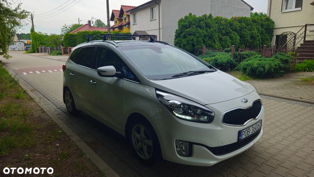 Kia Carens 1.7 CRDi L 7os - 2
