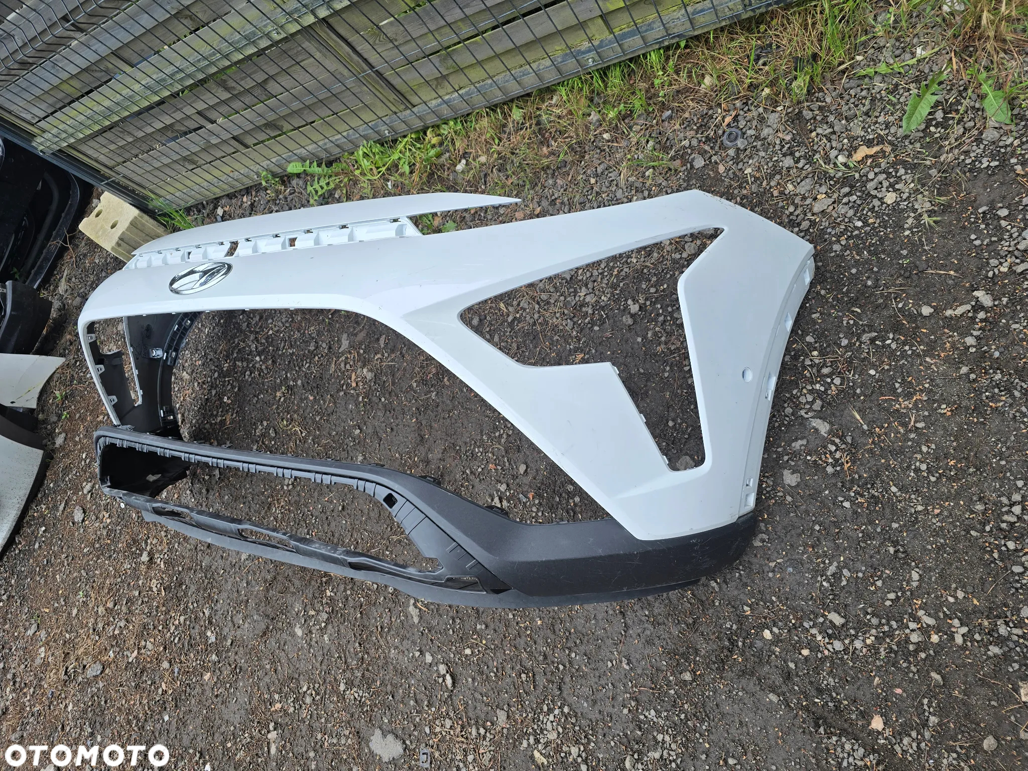 Hyundai bayon zderzak przód ładny na pdc - 2