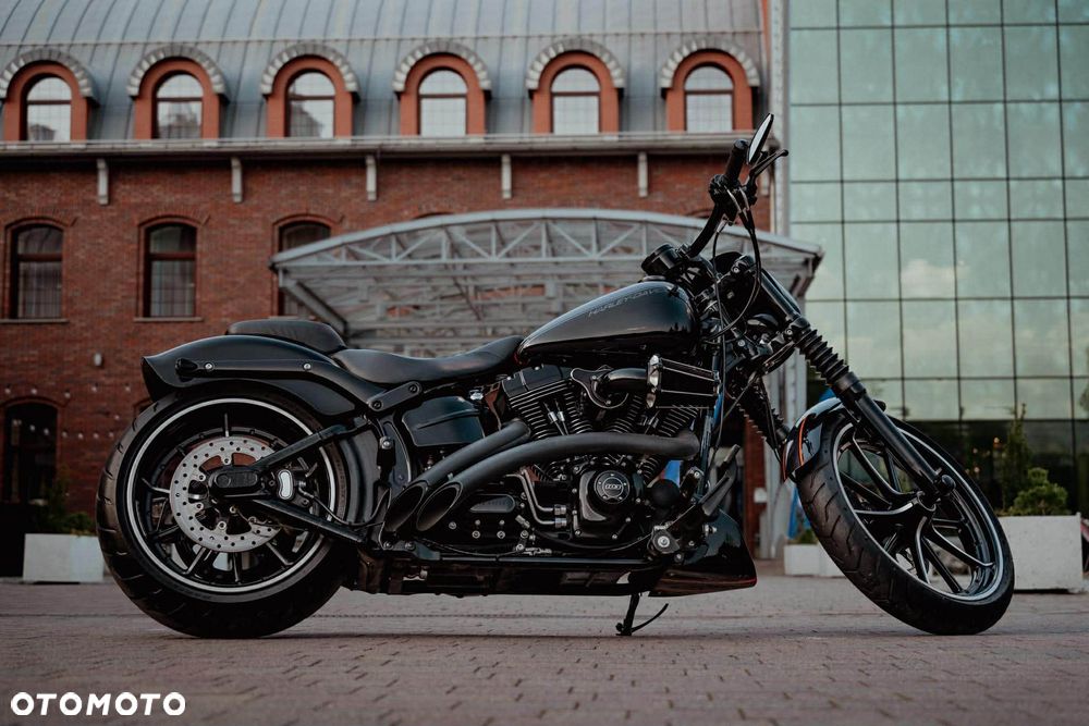 Harley-Davidson FXSB Breakout - 1