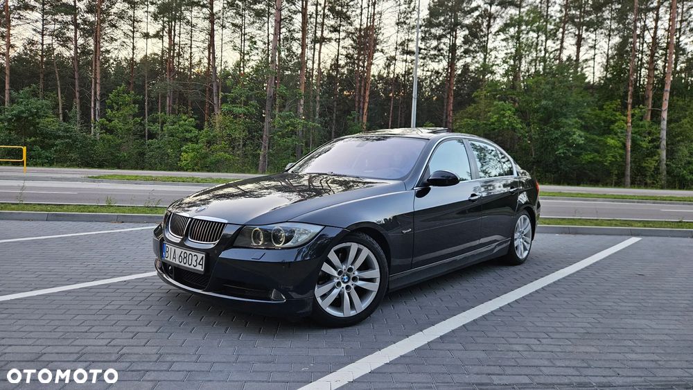 BMW Seria 3 325i - 2