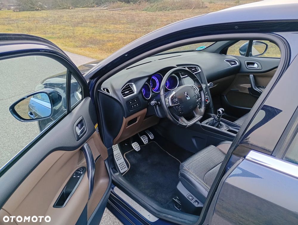 Citroën DS4 BlueHDi 120 S&S Business Class - 19