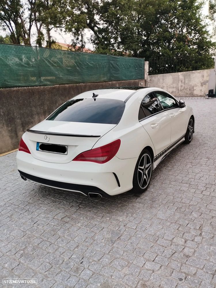 Mercedes-Benz CLA 220 CDI 7G-DCT AMG Line - 2