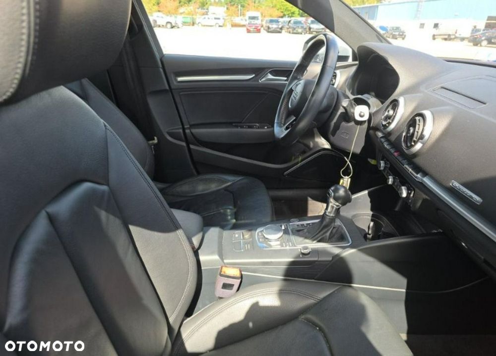 Audi A3 Limousine 40 TFSI quattro S tronic S line - 7