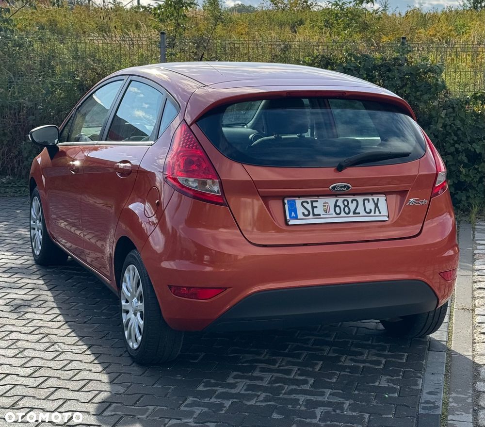 Ford Fiesta - 17