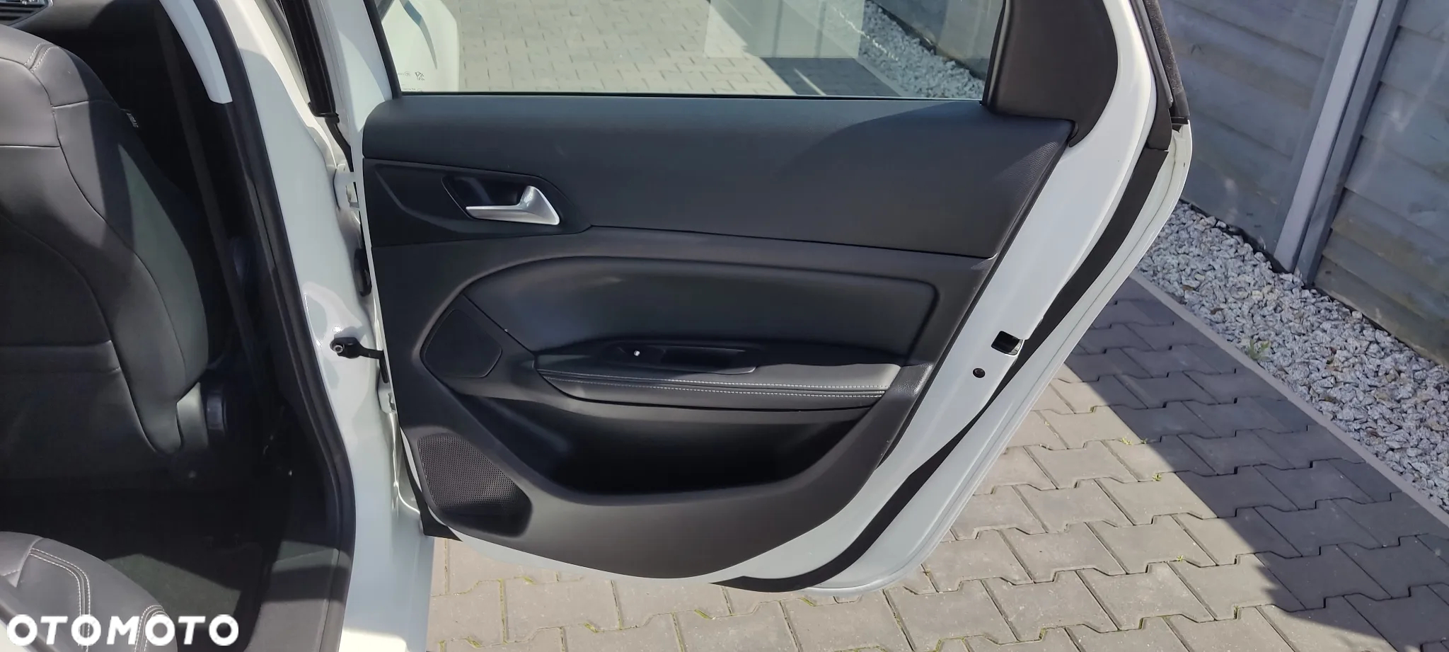Peugeot 308 BlueHDi FAP 120 EAT6 Stop & Start Allure - 35