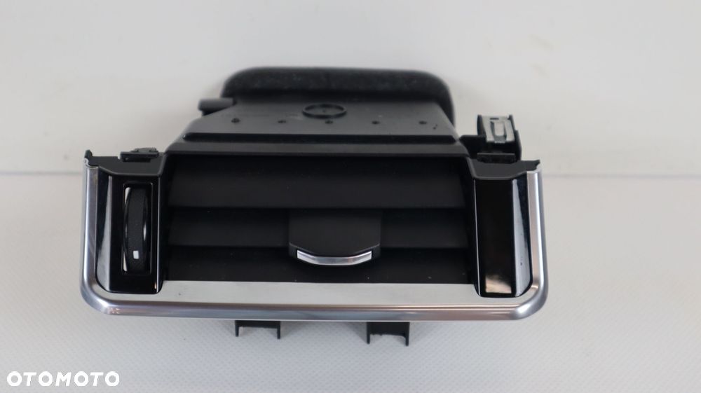 RANGE ROVER VELAR L560 KRATKA NAWIEWU LEWA J8A2-018B08-A - 1