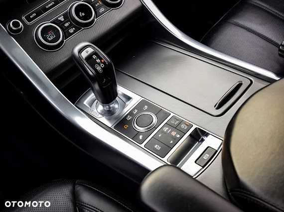 Land Rover Range Rover Sport S 3.0 SD V6 HSE Dynamic - 36