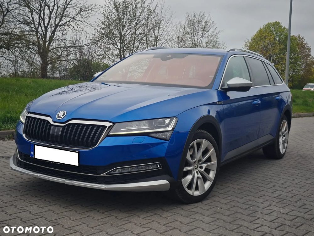 Skoda Superb 2.0 TDI 4x4 DSG Scout - 8