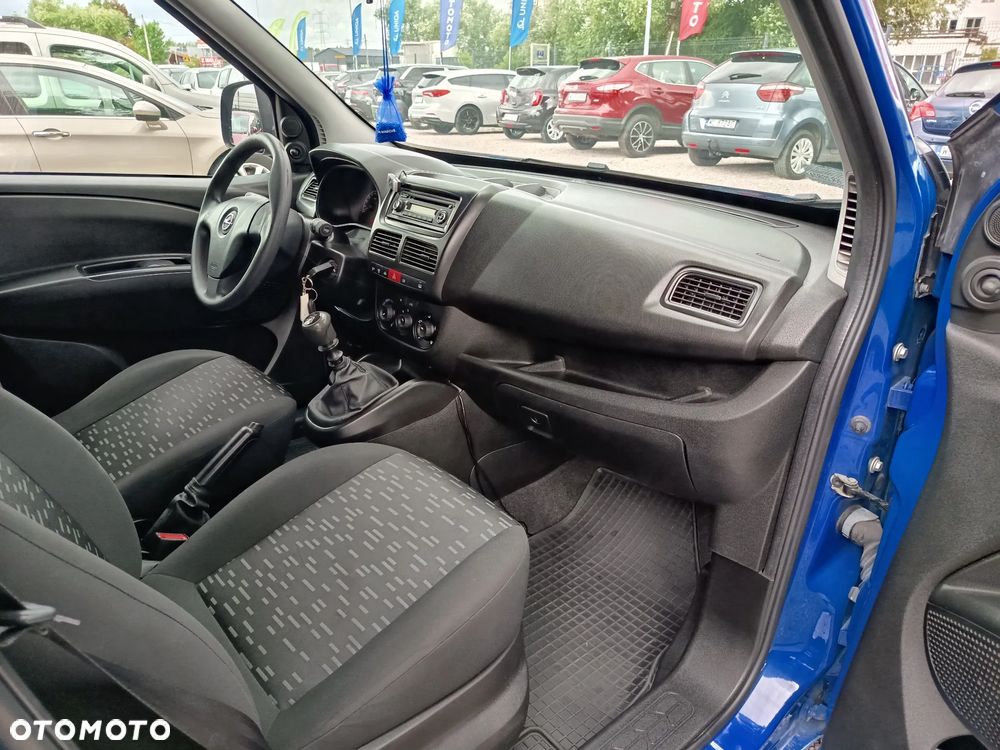 Opel Combo 1.4 Cosmo Eu6 - 26