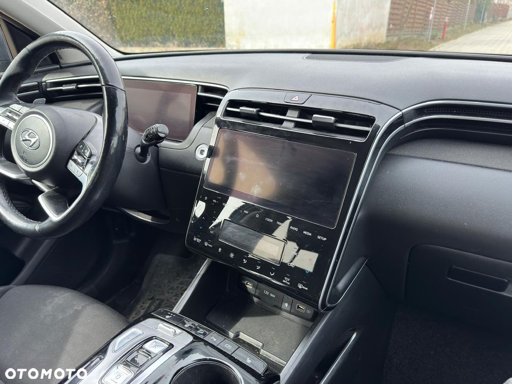 Hyundai Tucson 1.6 T-GDi HEV Executive 2WD - 6