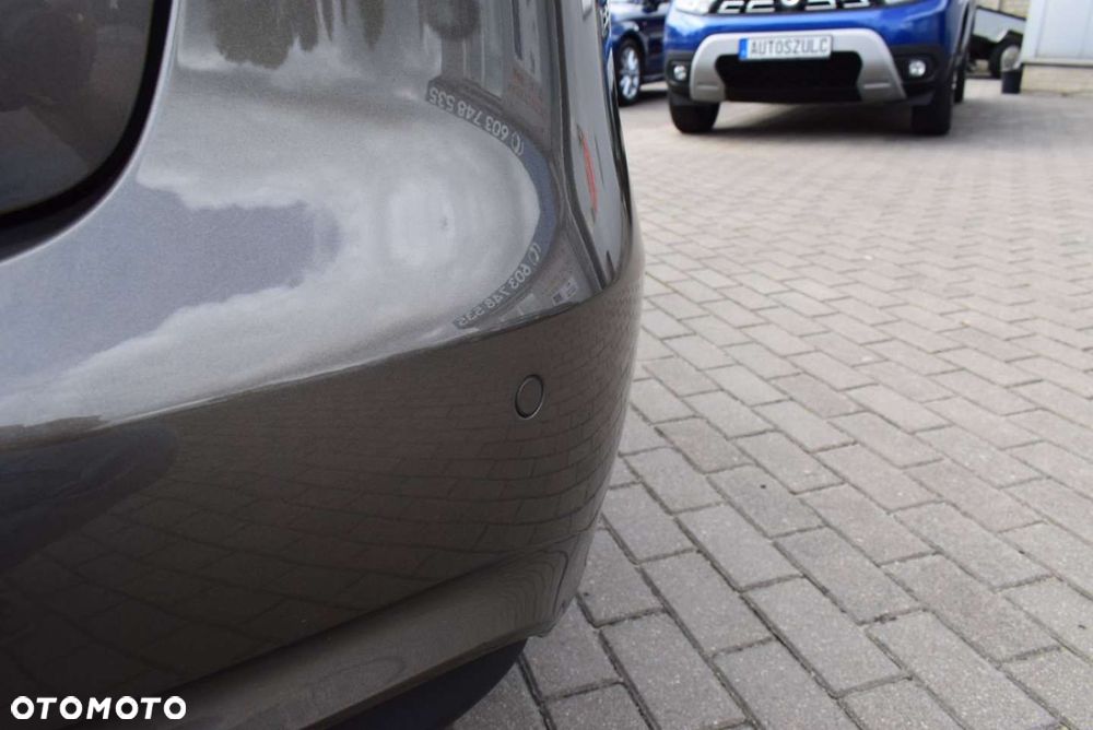 Audi A4 Avant - 10