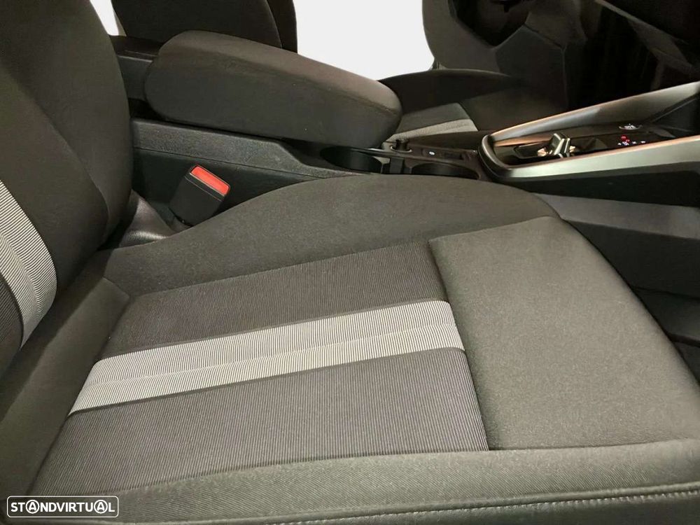 Audi A3 Sportback 30 TFSI S tronic - 10