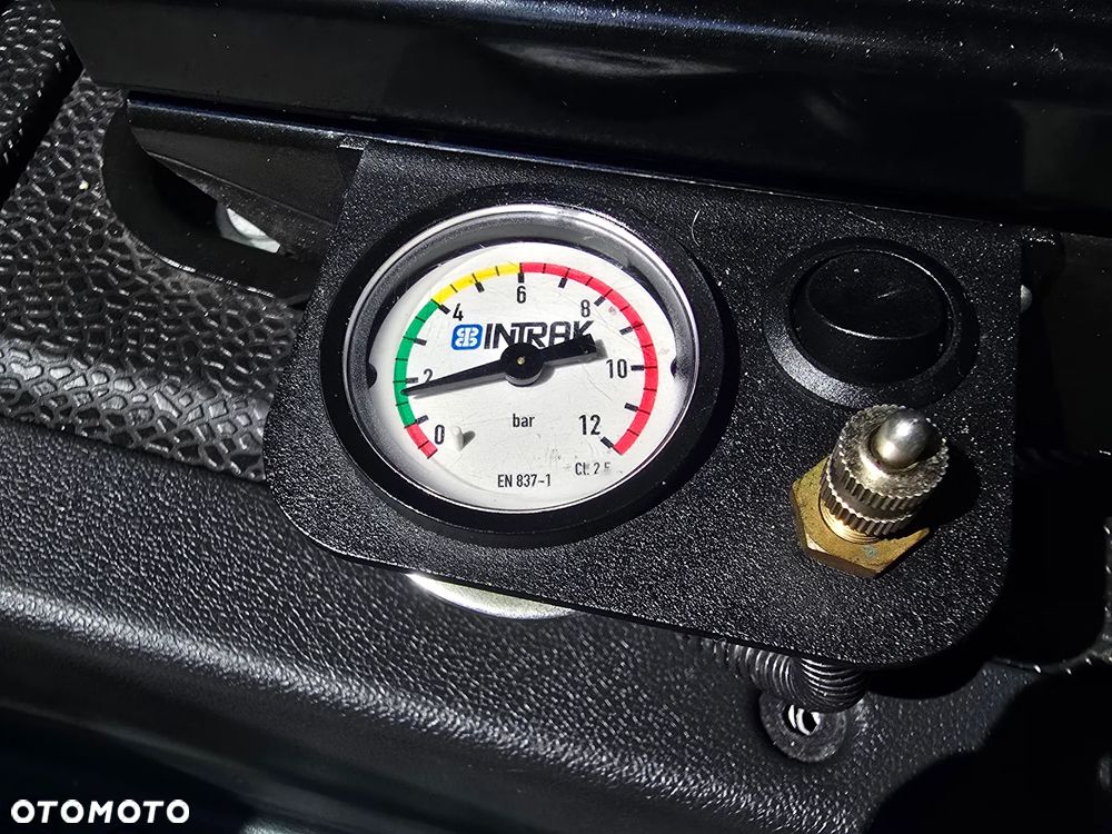 Renault Master 10 EP, Salon PL ASO ,bezwypadkowy, 2023r ,BURTO FIRANA ,poduszki pneumatyczne tylnej osi, fotel kierowcy pneumatyczny - 5