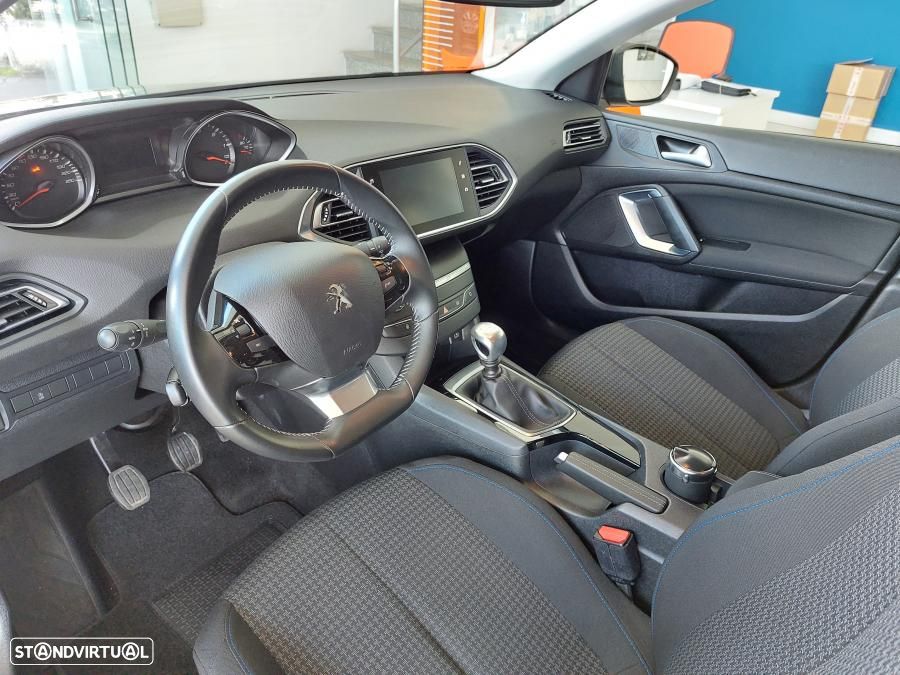 Peugeot 308 SW 1.5 BlueHDi Style - 6