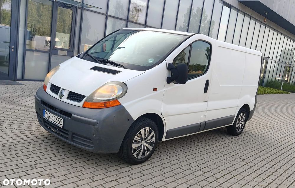 Renault Trafic - 1