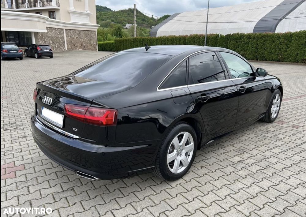 Audi A6 2.0 TDI Ultra DPF S tronic - 26