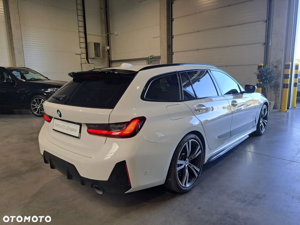 BMW Seria 3 330i xDrive M Sport sport - 6