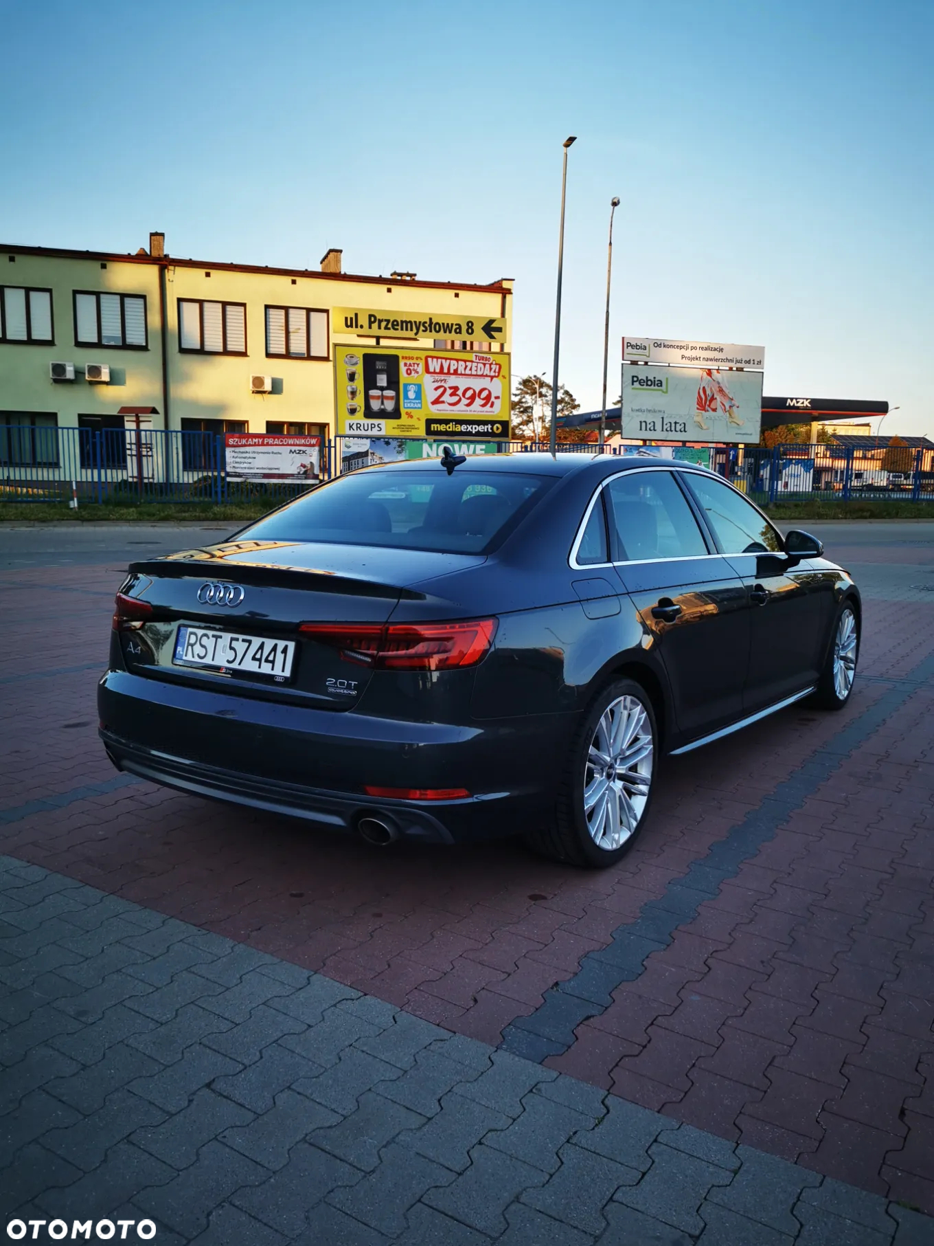 Audi A4 - 8