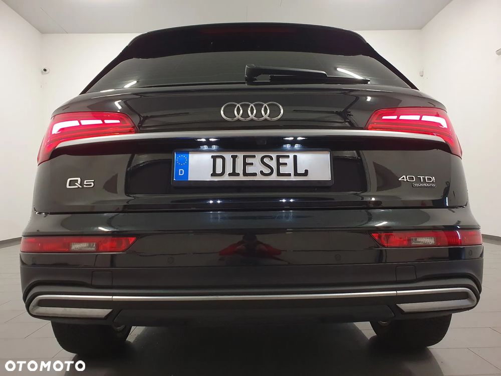Audi Q5 40 TDI quattro S tronic S line - 35
