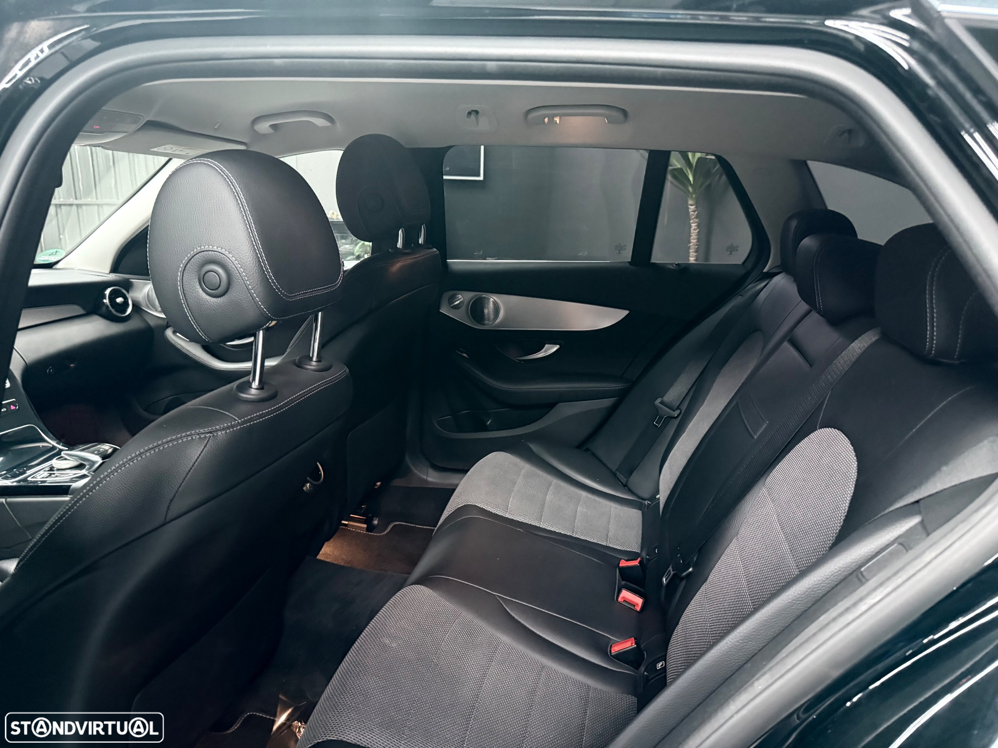Mercedes-Benz C 300 de Avantgarde - 9