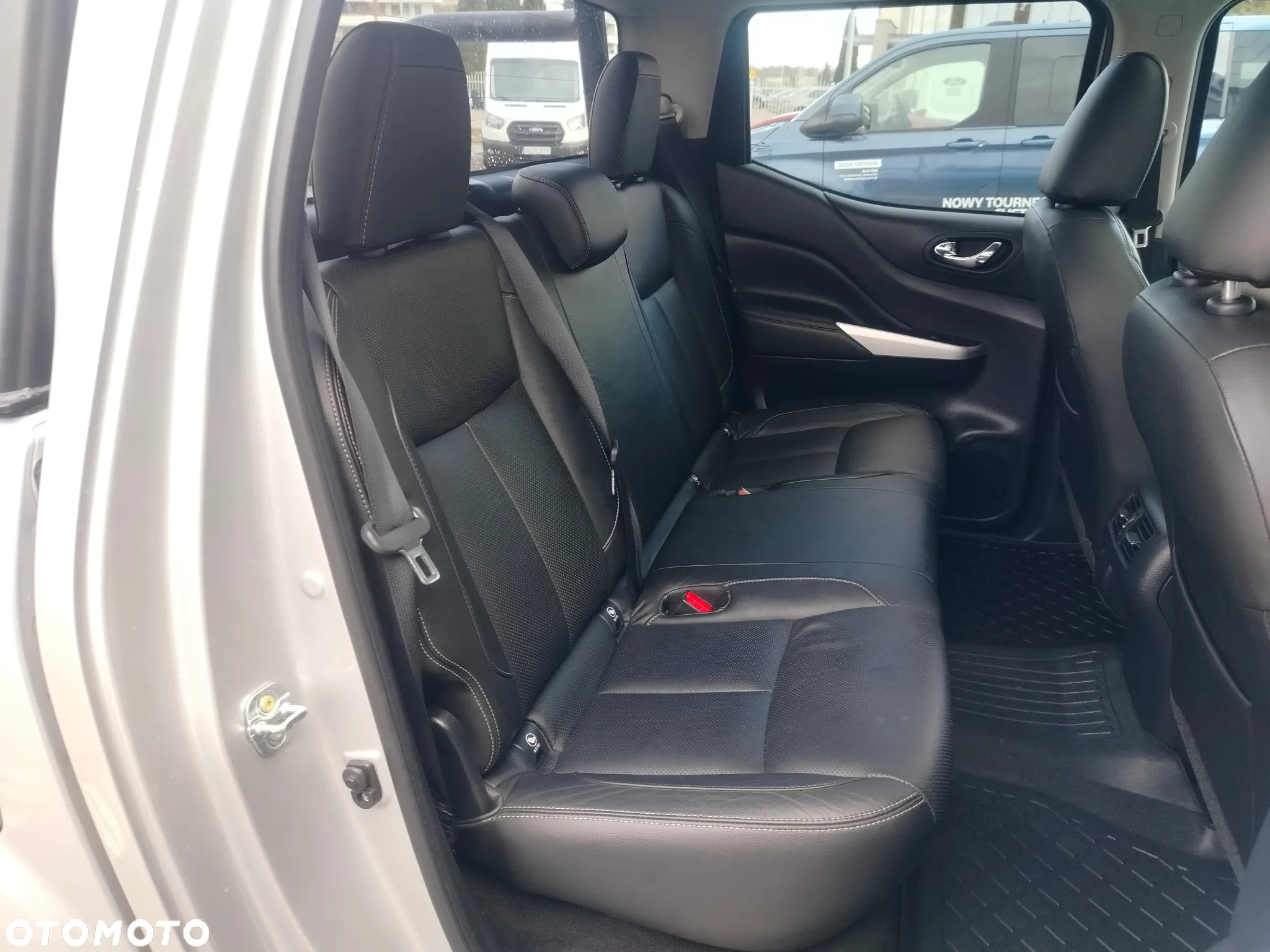 Nissan Navara - 12