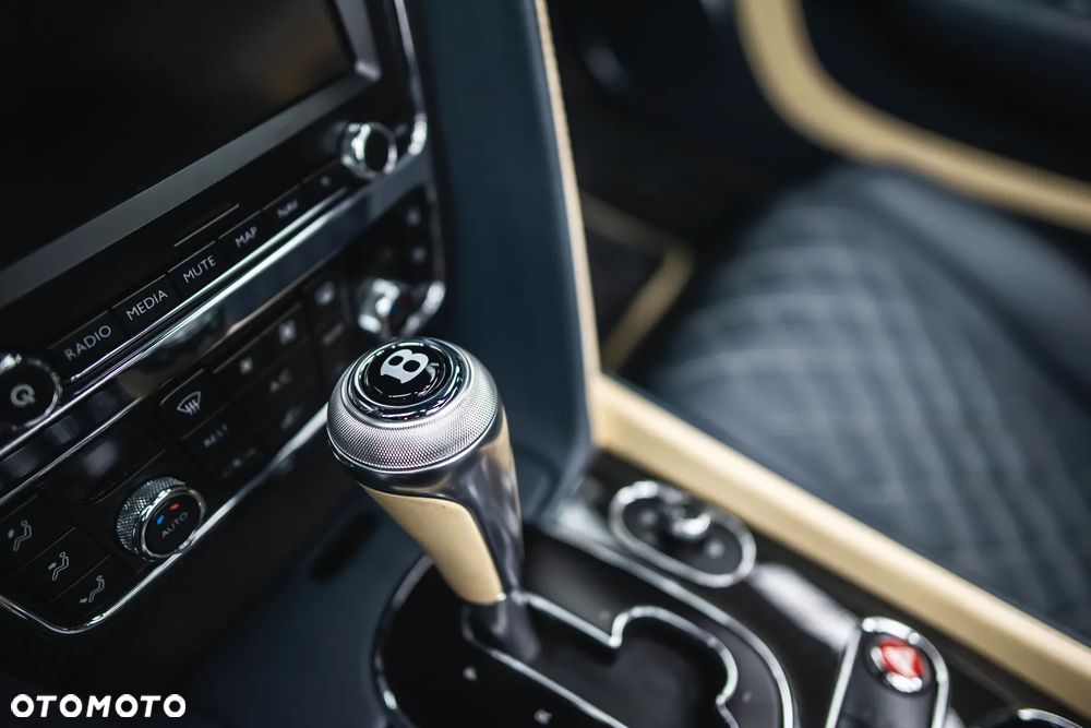 Bentley Continental GT - 28