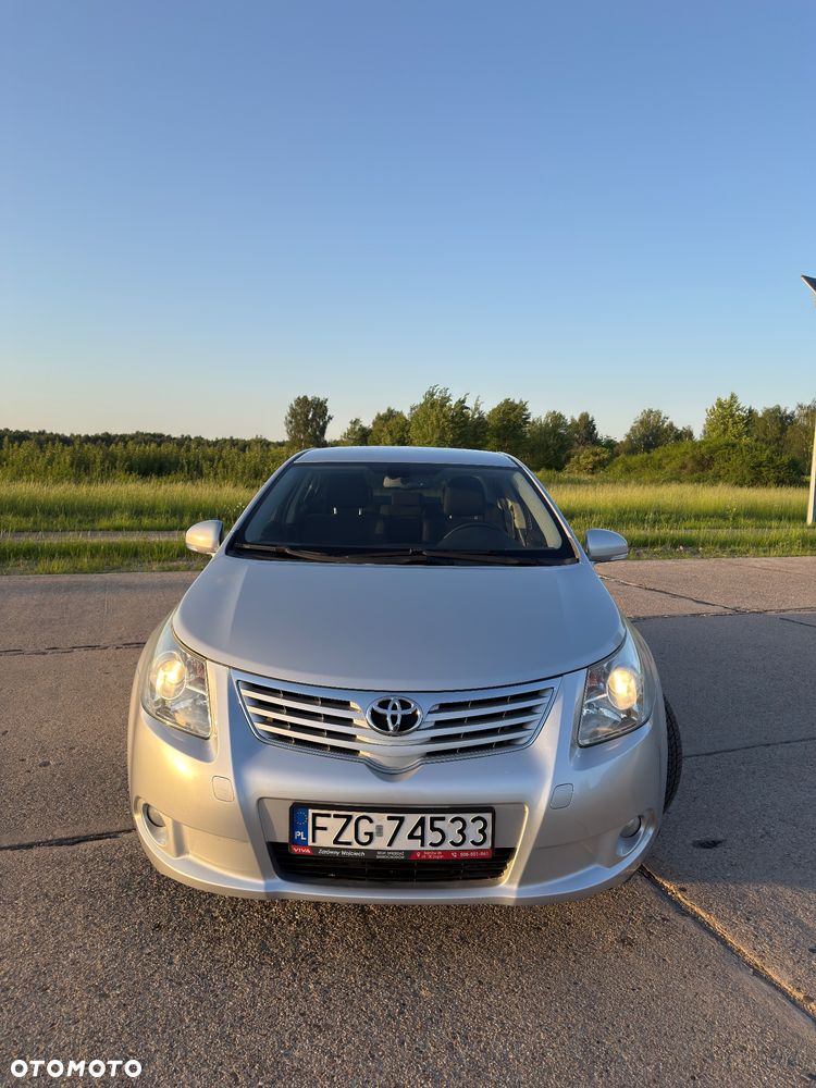 Toyota Avensis 2.0 Multidrive S Executive - 3