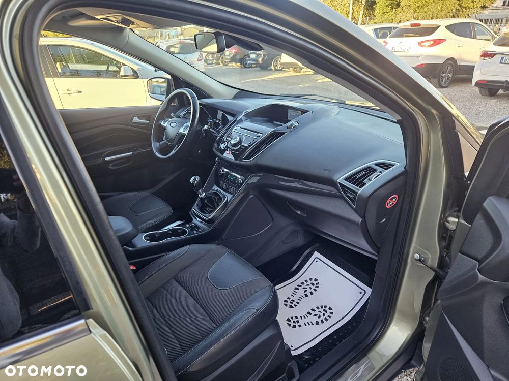 Ford Kuga 2.0 TDCi Titanium - 27